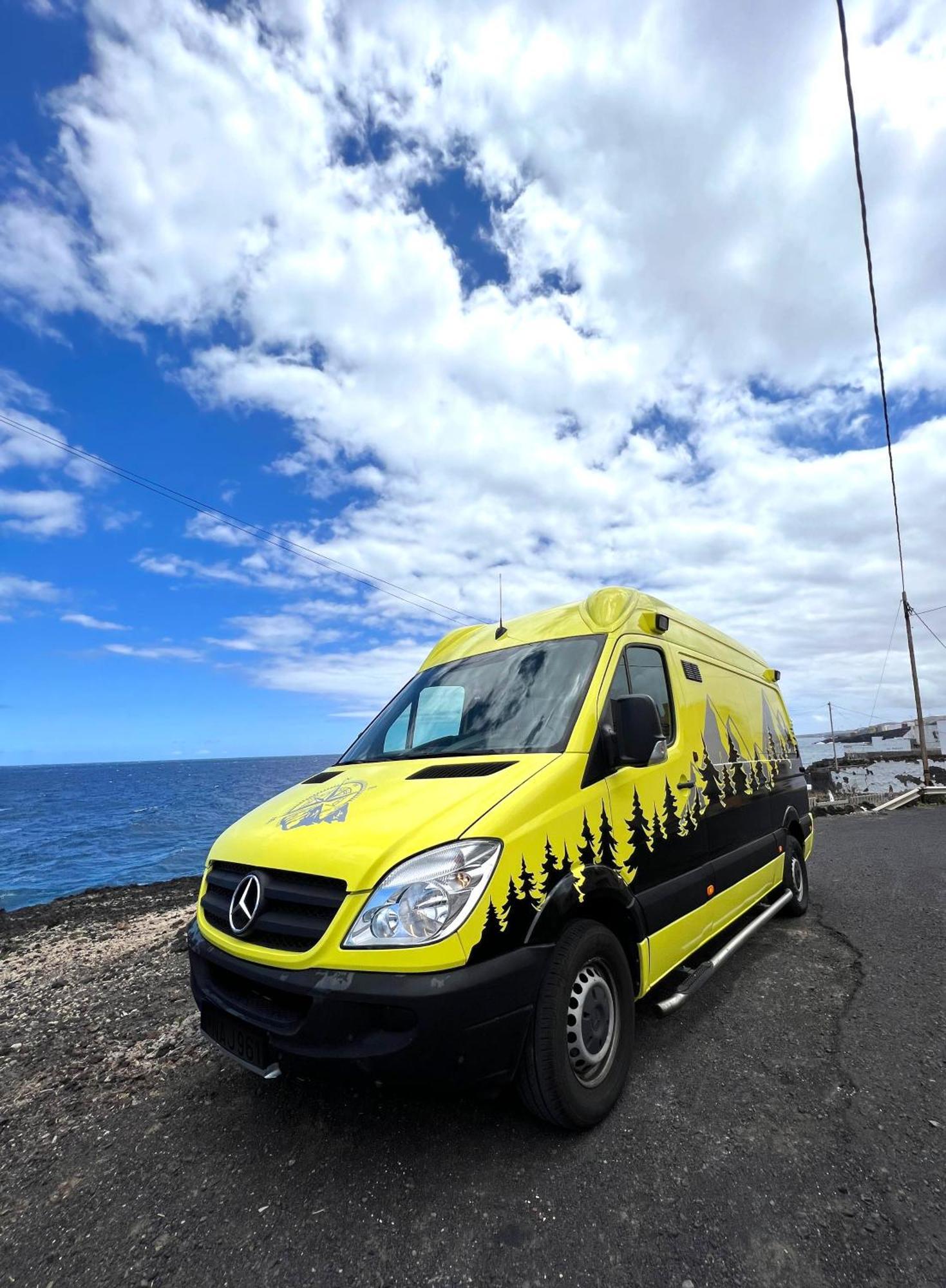 On Road- Feel Freedom With Campervan! Guincho  Luaran gambar